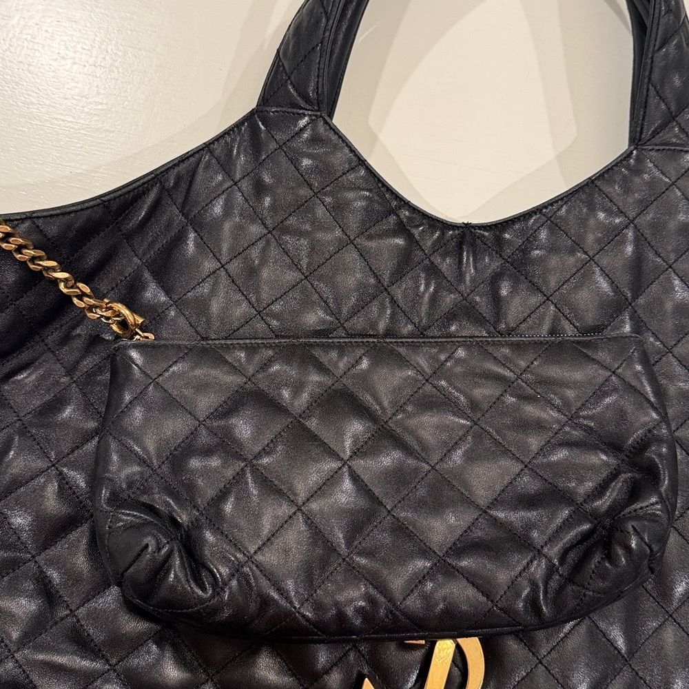 Yves Saint Laurent Icare lambskin quilted Tote Bag w/ pochette - Picture 8 of 16